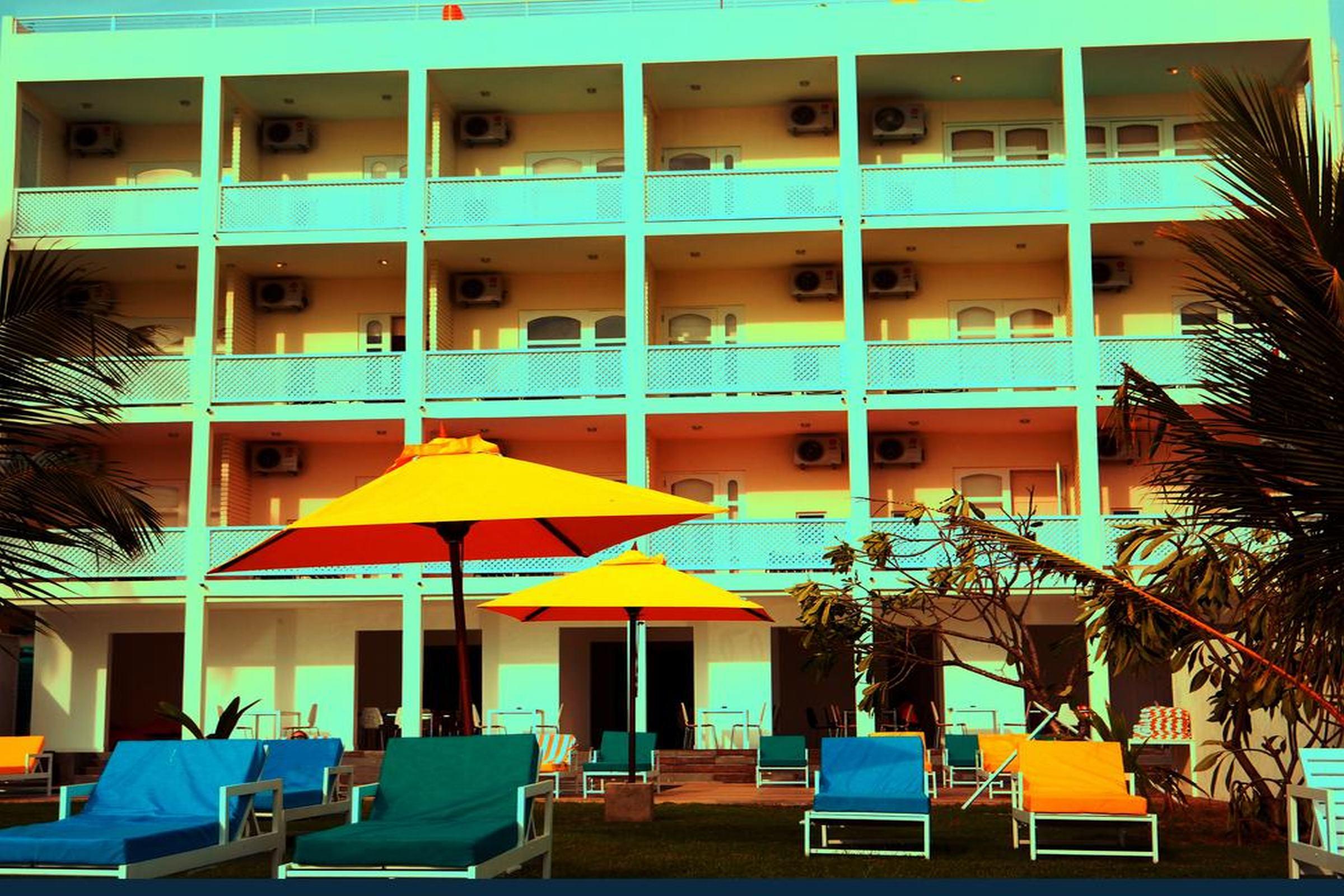 Hotel J Negombo Exterior foto