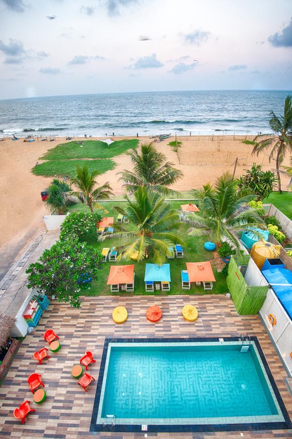 Hotel J Negombo Exterior foto